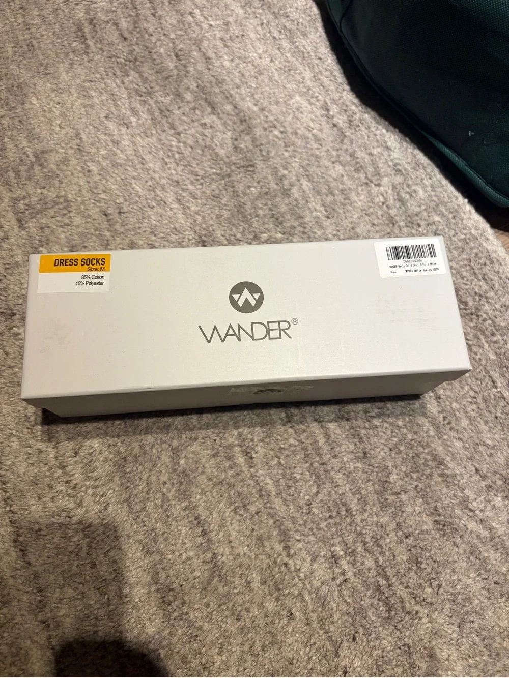 Wander White Crew Socks - Pack of 8